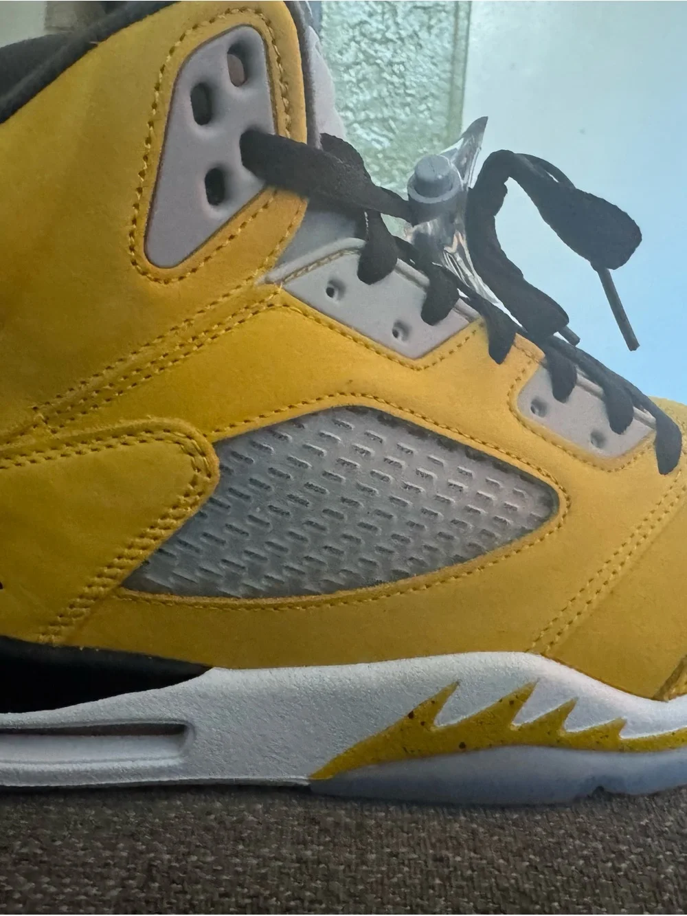 Air Jordan Retro 5 Tokyo